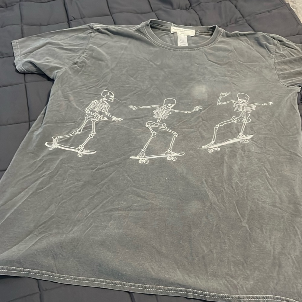 UrbanOutfitters/project socialT.One size. Gray.Used, good condition,super soft.